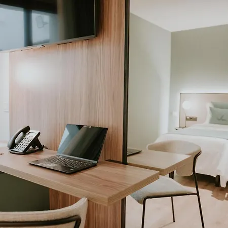 Catalina Plaza Sostenible Hotel 3*
