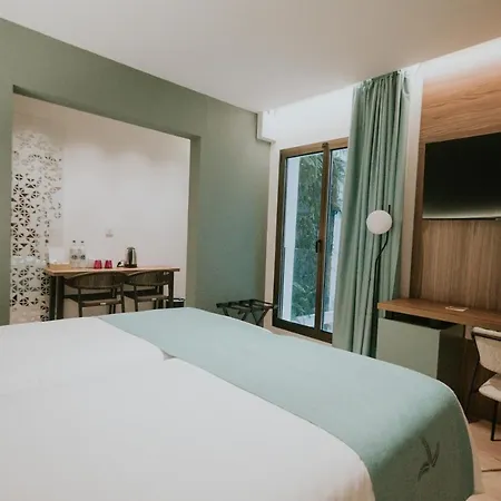 Hotel Catalina Plaza Sostenible 3*